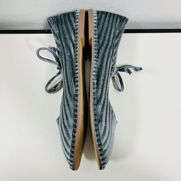 Coconuts by Matisse Gerry Ballet Flats Textured Velvet Stone Women's Size 8 - Picture 5 of 8